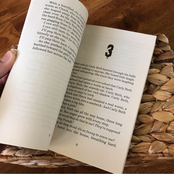 Goosebumps: The Haunted Mask by: R.L. Stine, paperback book - Picture 3 of 6